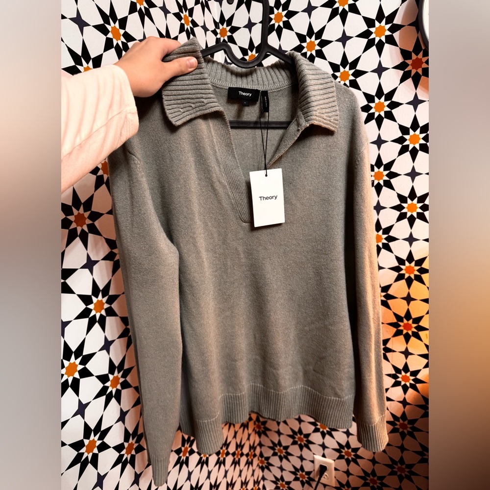 100% Cashmere Greenish-Gray Blouse Giftable / Gift With Tags